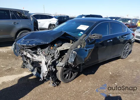 2018 Nissan Altima 2.5 Sr z USA, uszkodzony, nr VIN 1N4AL3AP3JC263761